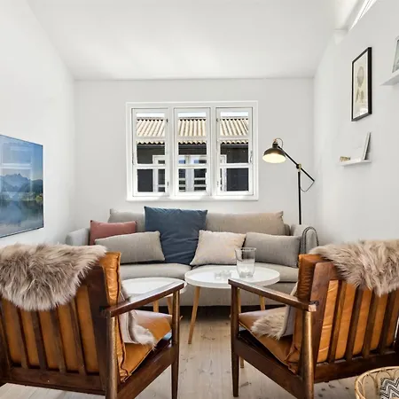 Kim - 250m From The Sea By Interhome