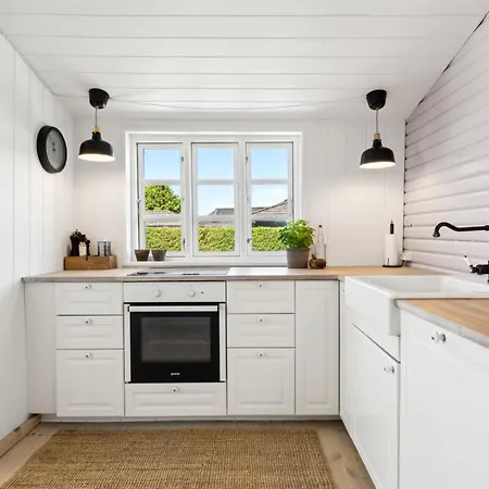 Ferienhaus Kim - 250m From The Sea By Interhome
