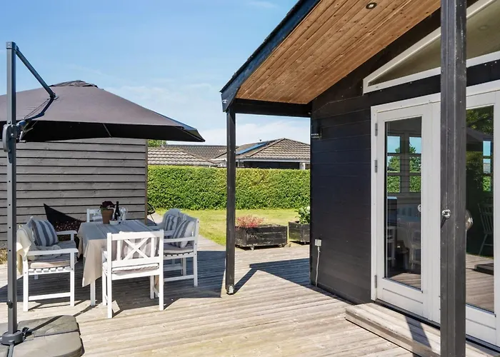 Kim - 250m From The Sea By Interhome 博恩瑟