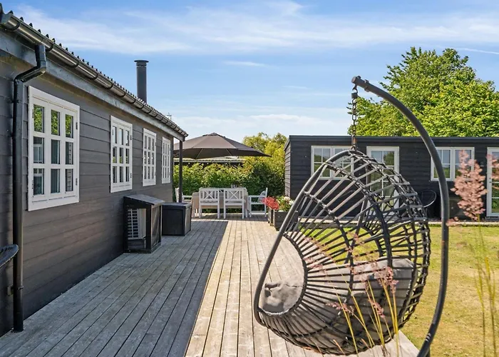 Kim - 250m From The Sea By Interhome 博恩瑟